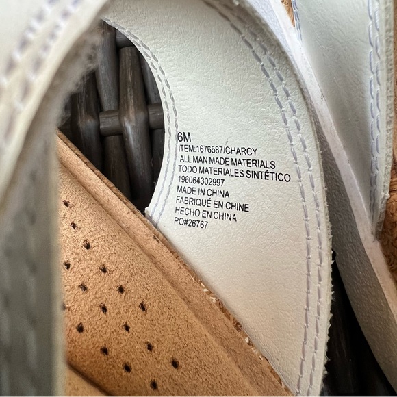 IZOD Women’s Adjustable Straps in size 6M - Picture 9 of 11